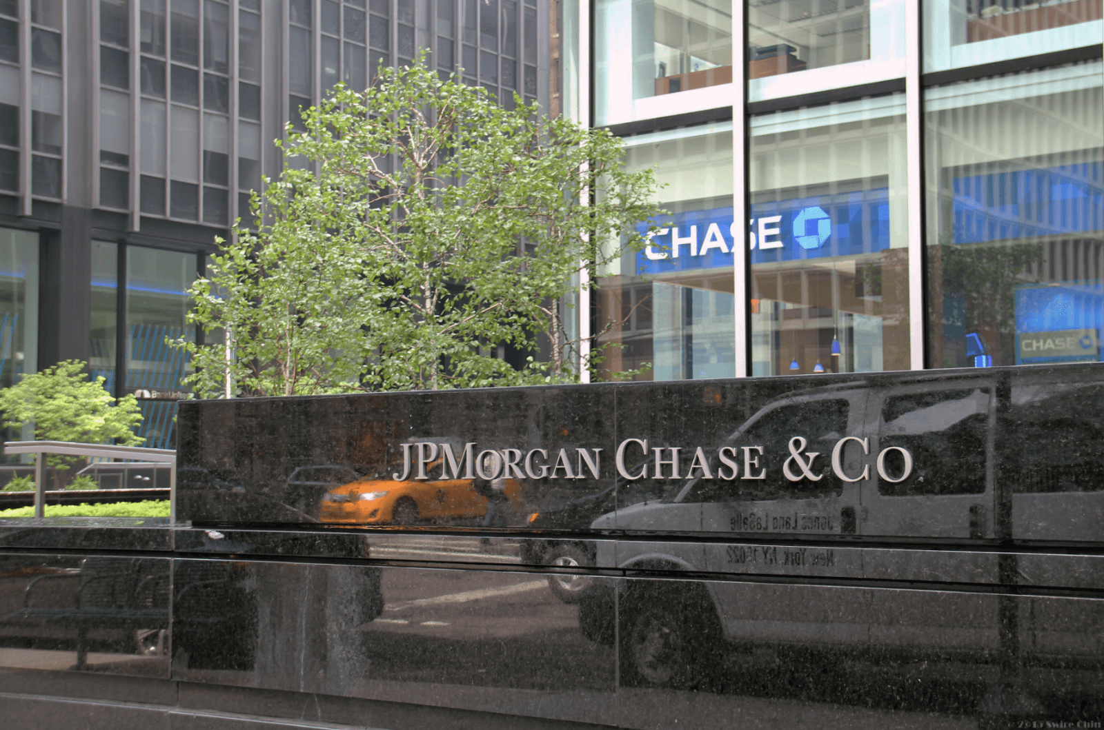 JPMorgan: Bitcoin Races Ahead of Ethereum