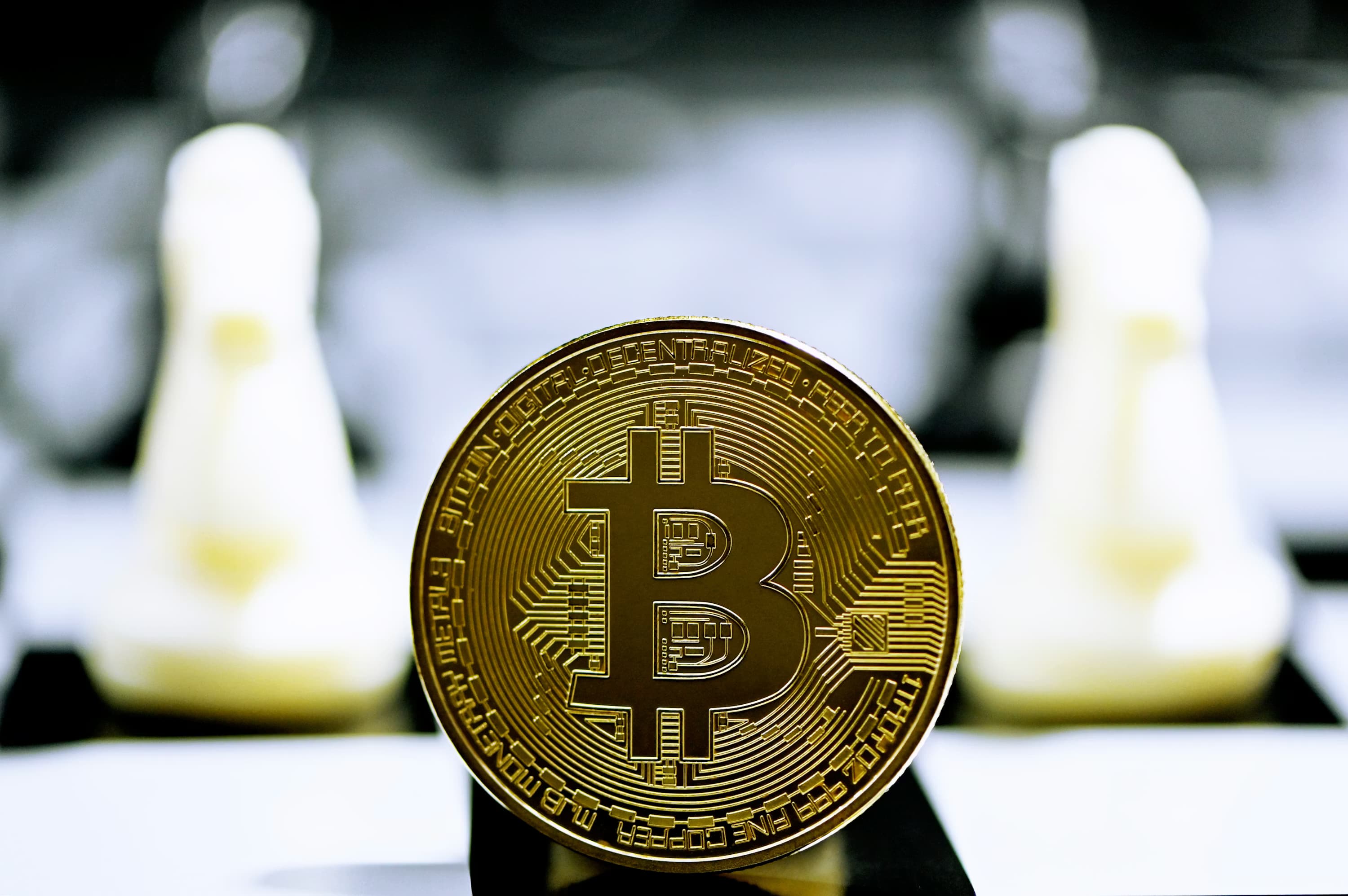 Spot Bitcoin ETFs See Strongest Buying Streak In 9 Months